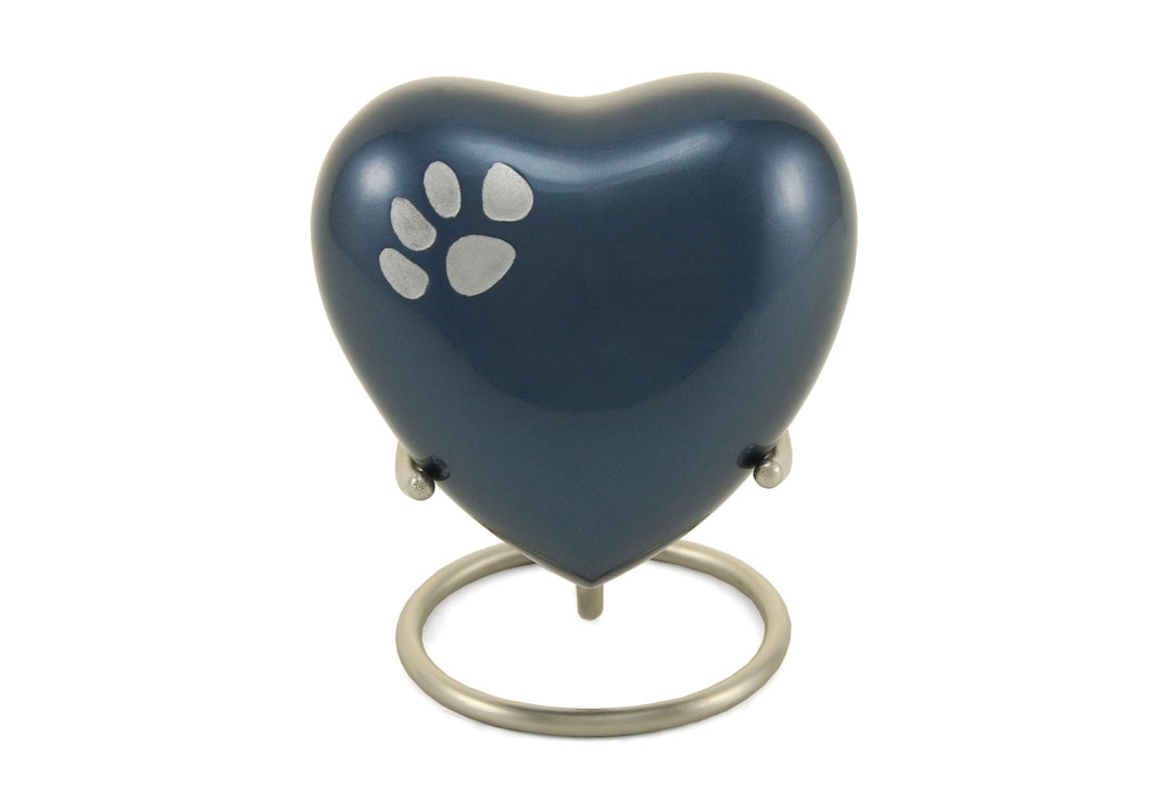 Keepsake Heart- Odyssey Single Paw Moonlight Image